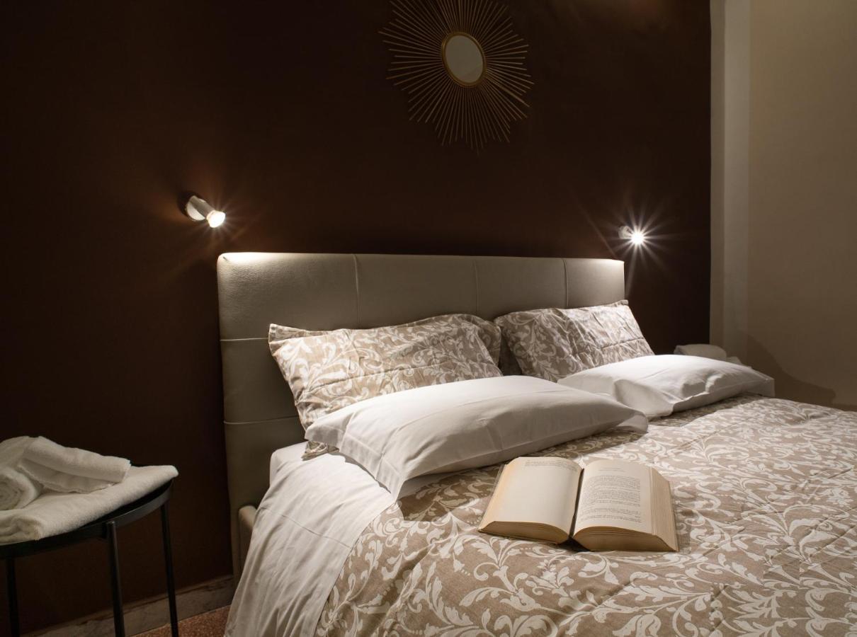 Corte Nicolaiana Apartments By Wonderful Italy Bari Luaran gambar